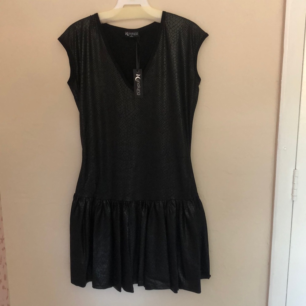 Mini black dress